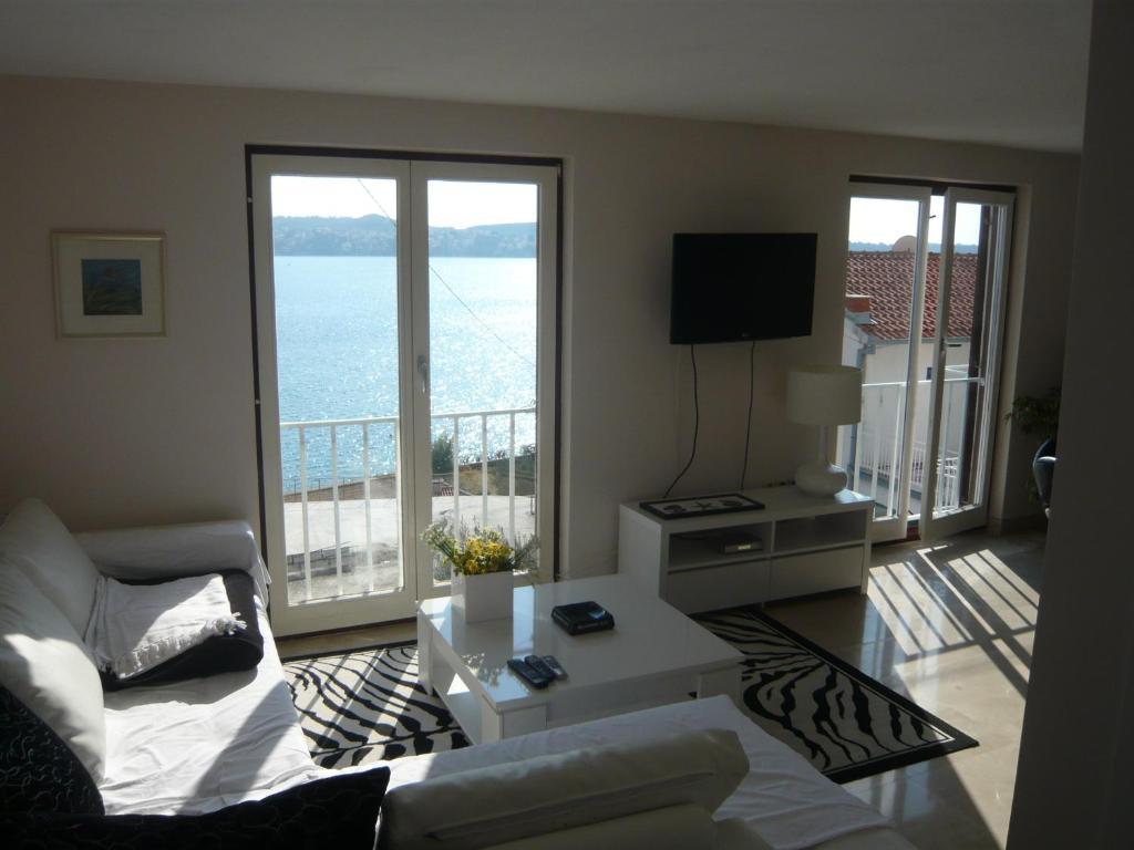 G&B Apartments Trogir Phòng bức ảnh
