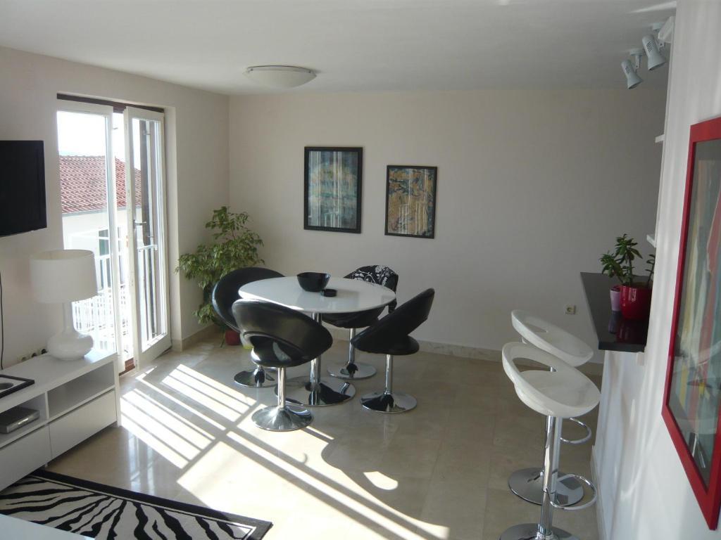 G&B Apartments Trogir Phòng bức ảnh
